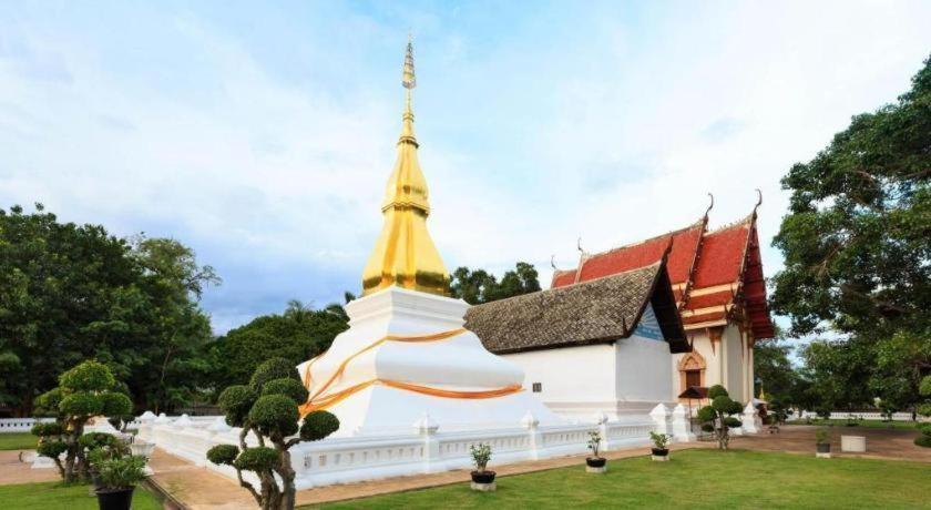 The Impress Khonkaen Hotel Khon Kaen Zewnętrze zdjęcie